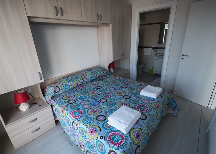 Edone فندق مبيت وإفطار